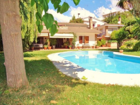 Authentic holiday villa in Sant Pol de Mar just 250 meters from the beach